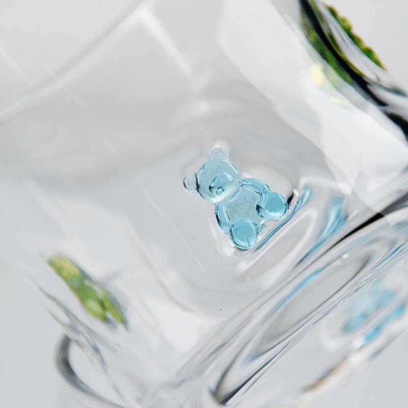 جودة كوب زجاجي على شكل دب حلوى مصنوع يدويًا، كوب شفاف بسعة 400 مل مع دب ملون لطيف، كوب ويسكي وعصير ممتع للأطفال والكبار، هدية أدوات بار لطيفة مصنع