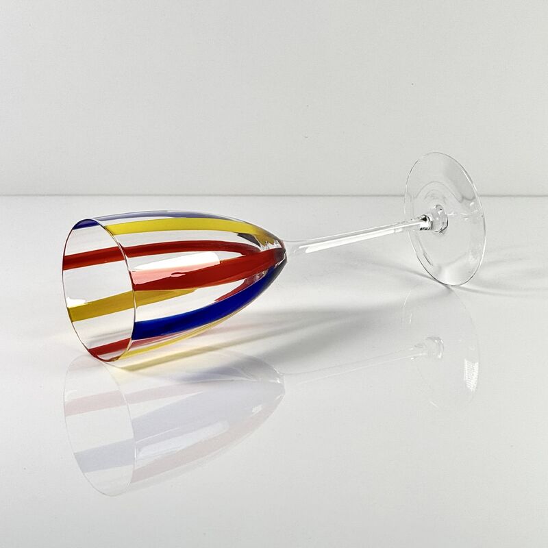 جودة Hand Blown Art Glass Goblet & Coupe Glass Set, Vibrant Red Yellow Blue Vertical Cane Stripes Murano Style Stemmed Wine & Martini Glasses for Bar, Party & Gift مصنع