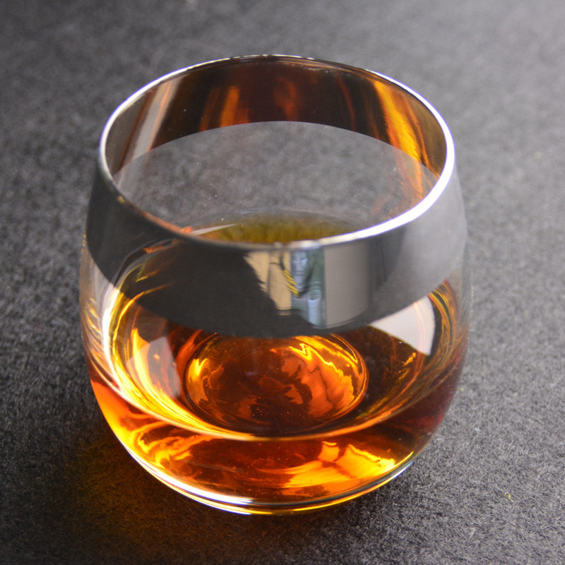 جودة Round Handmade Whiskey Glass مصنع