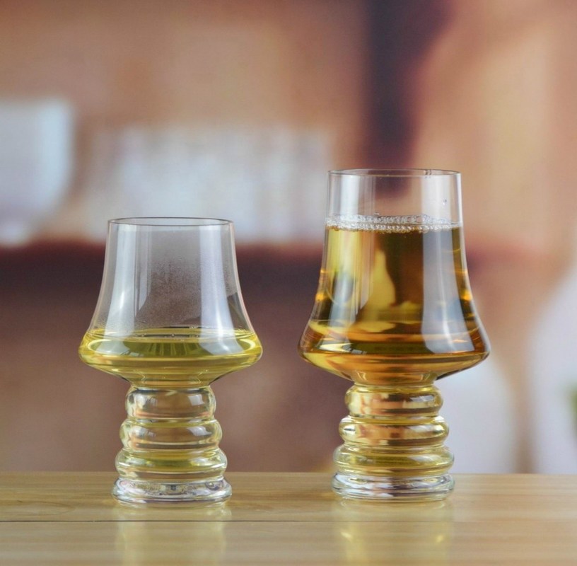 جودة 320ml Handblown Customize Craft Beer Glasses مصنع