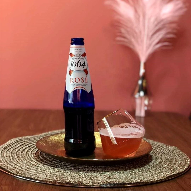 جودة New Style Unique Shaped Crystal Whiskey Glasses , Tumbler Drinking Glass For Home مصنع