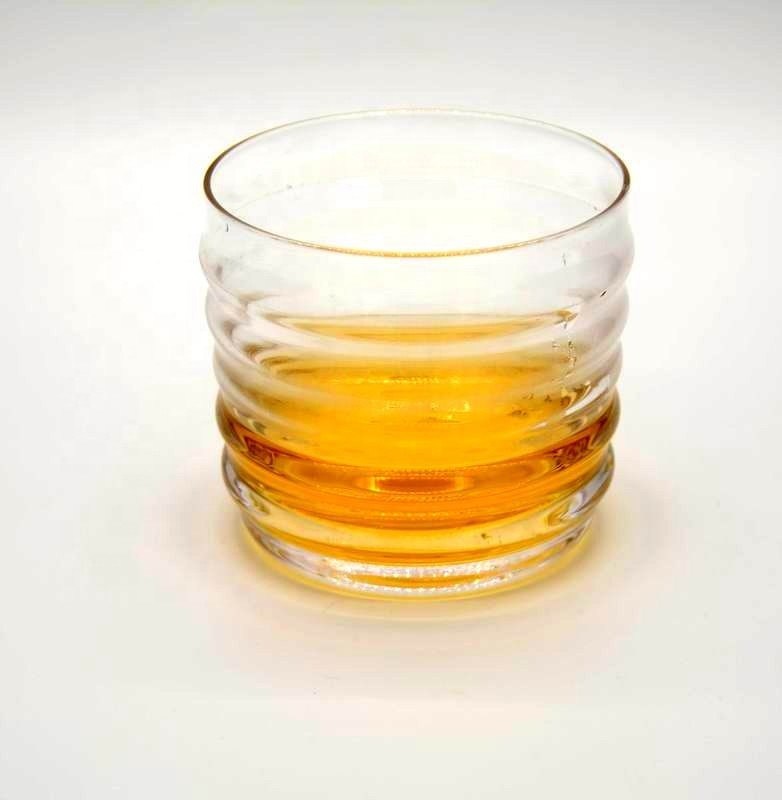 جودة Anti Skidding Handmade Whiskey Glass With Wave Pattern مصنع