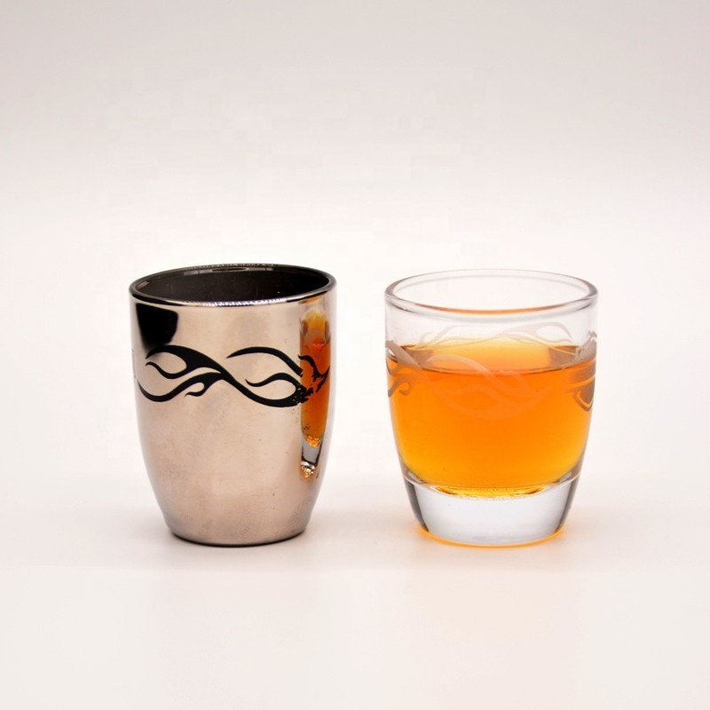 جودة Platinum 50ml Unique Shot Glasses With Branded Decal Logo مصنع