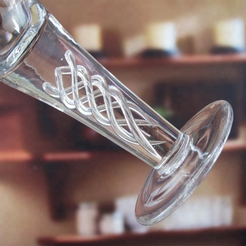 جودة Handmade Decorative Twisted DNA Stem Custom Shot Glasses مصنع