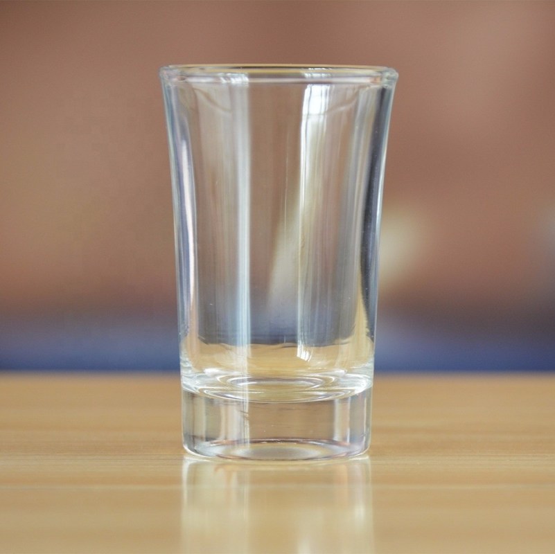 جودة Logo Printed Clear  Unique Shot Glasses With Color Decal مصنع