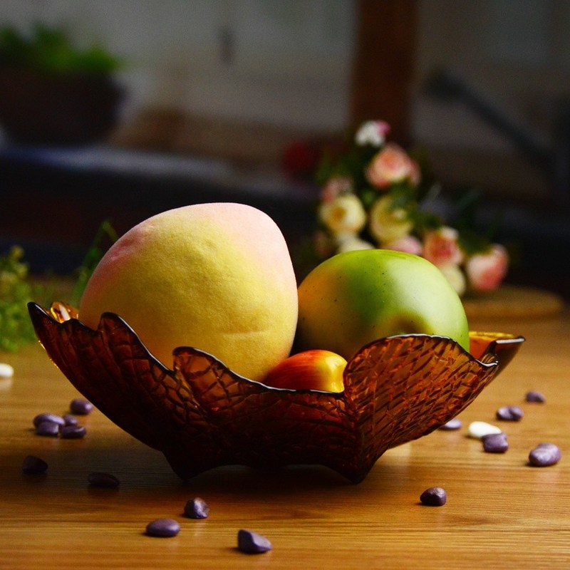 جودة Maple Leaf Unique Decorative Charger Plates For Snack مصنع