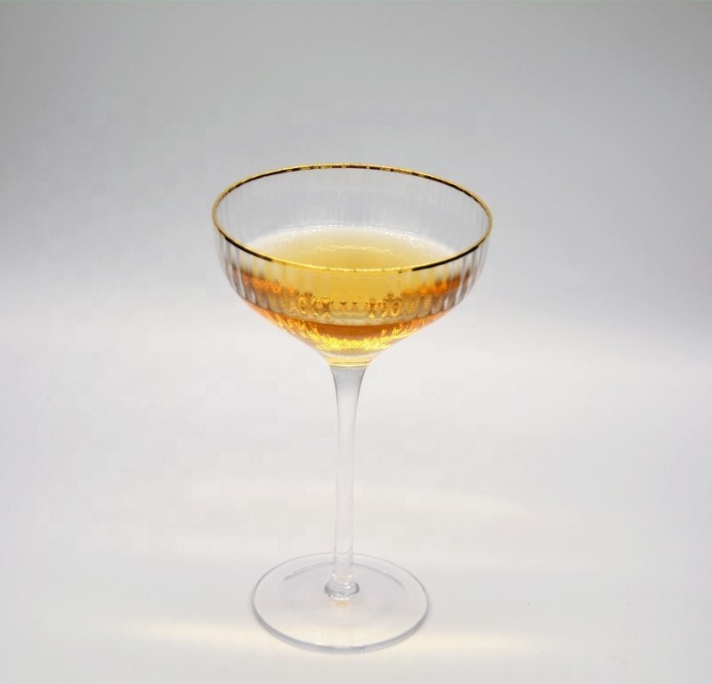 جودة Customize Gold Rim Optical Stripes Crystal Cocktail Glasses مصنع