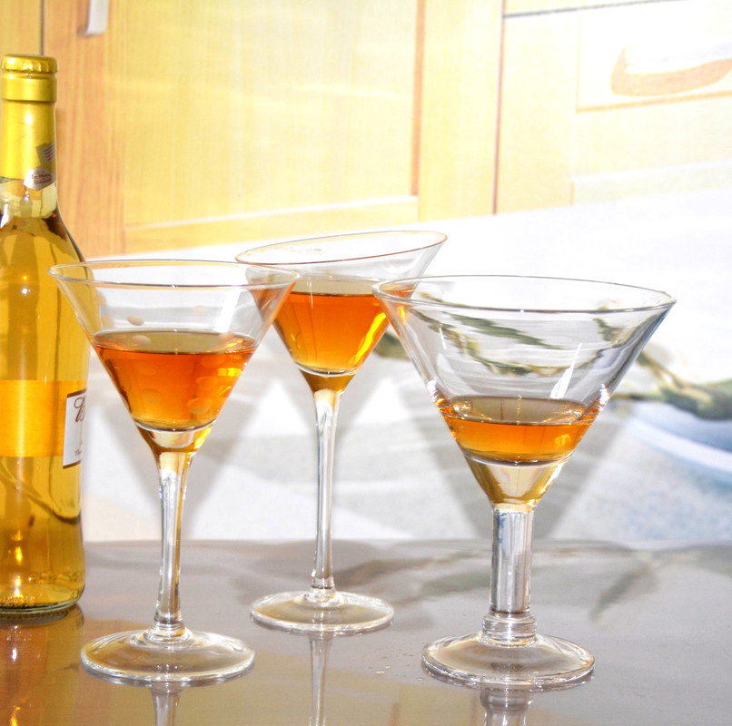 جودة Unique Customization Thick Stem Crystal Cocktail Glasses مصنع