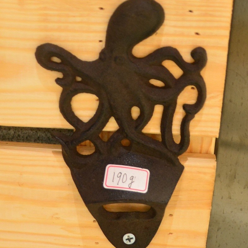 جودة Rustic Wall Mounted Octopus Antique Cast Iron Bottle Opener مصنع