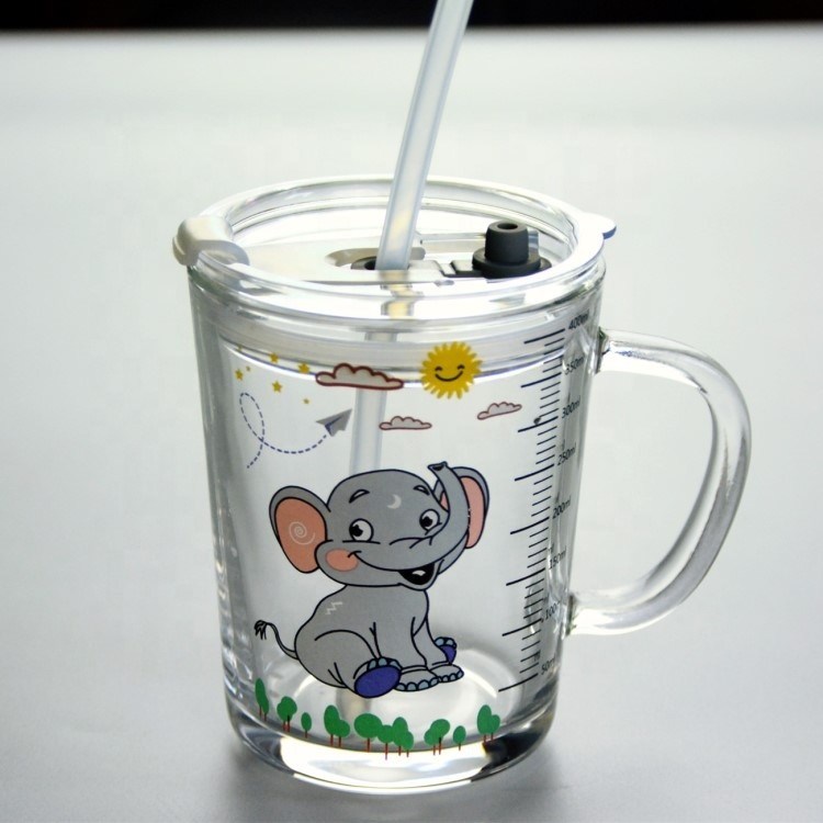جودة Cartoon Crystal Drinking Glass With Lid And Silicate Straw مصنع