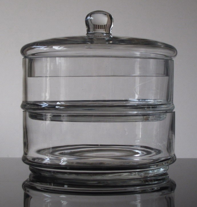 جودة Handblown 3 Layer Stackable Storage Jars With Lids مصنع