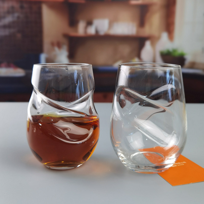 جودة Twisted Swirling Crystal Red Wine Glasses 250ml Stemless مصنع
