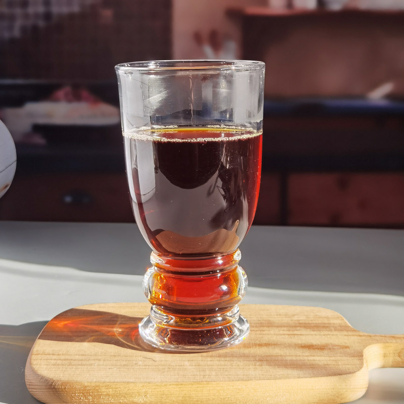 جودة 550ml Retro Style Craft Beer Tulip Glasses With Handle Bottom مصنع