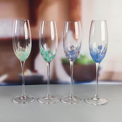 جودة Customized Hand Blowned Half-confetti Lead Free Crystal Wine Glass Set مصنع