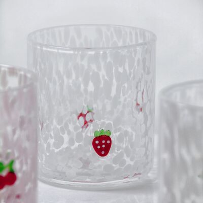 جودة Tumbler Drinking Glasses hand crafted with dreamy confetti patterns and fruity designs that bring joy to your table setting مصنع