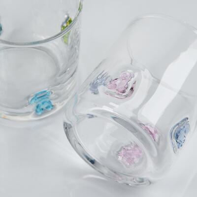 جودة كوب زجاجي على شكل دب حلوى مصنوع يدويًا، كوب شفاف بسعة 400 مل مع دب ملون لطيف، كوب ويسكي وعصير ممتع للأطفال والكبار، هدية أدوات بار لطيفة مصنع