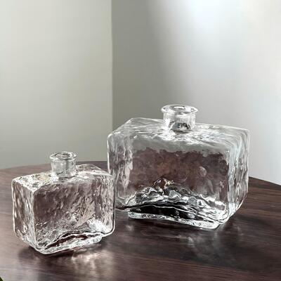 جودة Rectangular Clear Hammered Glass Vase - Modern Minimalist Decorative Flower Vase for Table Centerpiece مصنع