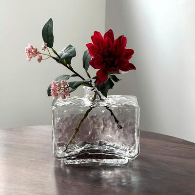 جودة Rectangular Clear Hammered Glass Vase - Modern Minimalist Decorative Flower Vase for Table Centerpiece مصنع