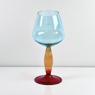 جودة Hand-Blown Gradient Color Borosilicate Wine Glasses, Multi-Color Artistic Stem Goblets for Wine, Cocktail, Home Bar & Party Decor مصنع