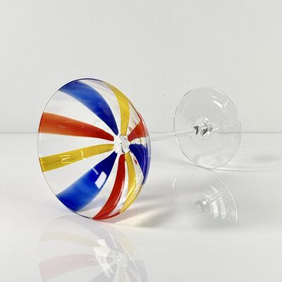 جودة Hand Blown Art Glass Goblet & Coupe Glass Set, Vibrant Red Yellow Blue Vertical Cane Stripes Murano Style Stemmed Wine & Martini Glasses for Bar, Party & Gift مصنع