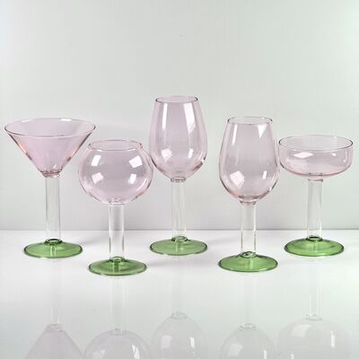 جودة Hand Blown Borosilicate Stemmed Wine & Cocktail Glass Set, Pink Bowl with Green Hollow Stem Base, Colored Spray Tinted Art Goblets for Bar, Wedding & Table Decor مصنع