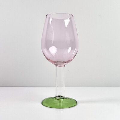جودة Hand Blown Borosilicate Stemmed Wine & Cocktail Glass Set, Pink Bowl with Green Hollow Stem Base, Colored Spray Tinted Art Goblets for Bar, Wedding & Table Decor مصنع