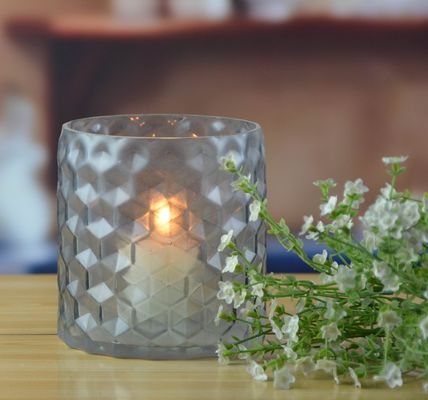 جودة 8" Grey Embossed Fence Pattern Glass Candle Holders مصنع
