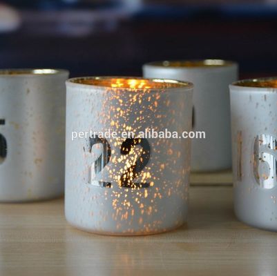 جودة Electroplated Matte Glass Candle Holders With Morden Pattern مصنع