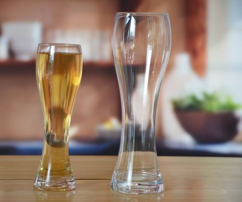 جودة Transparent Pilsner Craft Beer Pint Glasses For Party مصنع