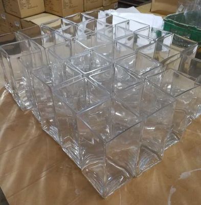 جودة Handmade Square 8 Inch Glass Vase For Centerpieces مصنع
