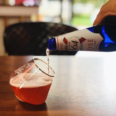 جودة New Style Unique Shaped Crystal Whiskey Glasses , Tumbler Drinking Glass For Home مصنع