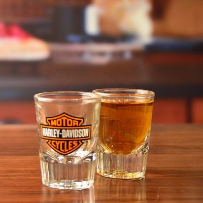 جودة 2oz Unique Shot Glasses مصنع