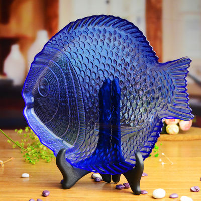 جودة Fish Shaped Embossed Colorful Glass Charger Plates مصنع