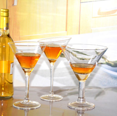 جودة Unique Customization Thick Stem Crystal Cocktail Glasses مصنع