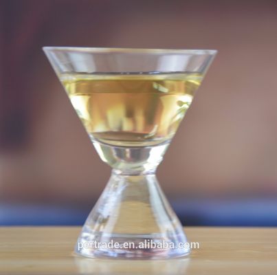 جودة 80ml Heavy Duty Cone Stem Vintage Crystal Martini Glasses مصنع