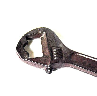 جودة Spanner Shape Cast Iron Bottle Opener مصنع