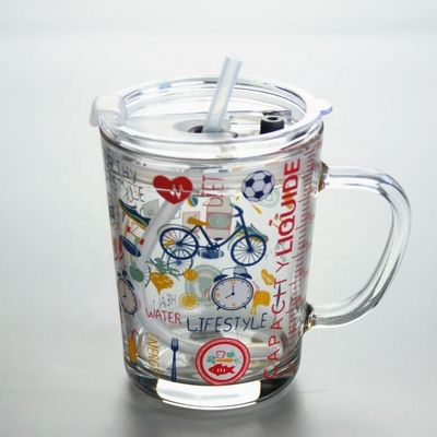 جودة Cartoon Crystal Drinking Glass With Lid And Silicate Straw مصنع