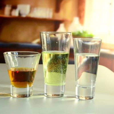 جودة Heavy Duty Thick Bottom Tumbler Drinking Glasses For Restaurant مصنع