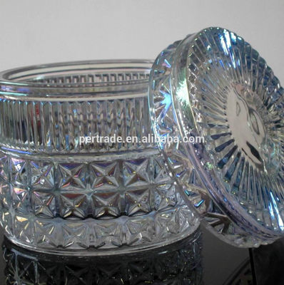 جودة Embossed Diamonds Pattern Glass Storage Jars With For Candle مصنع