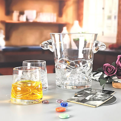 جودة Unique Handmade Whiskey Glass With Inlaid Eyes Design مصنع