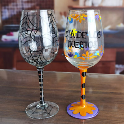 جودة FDA Holiday Gift Hand Painted Festival Wine Glass مصنع